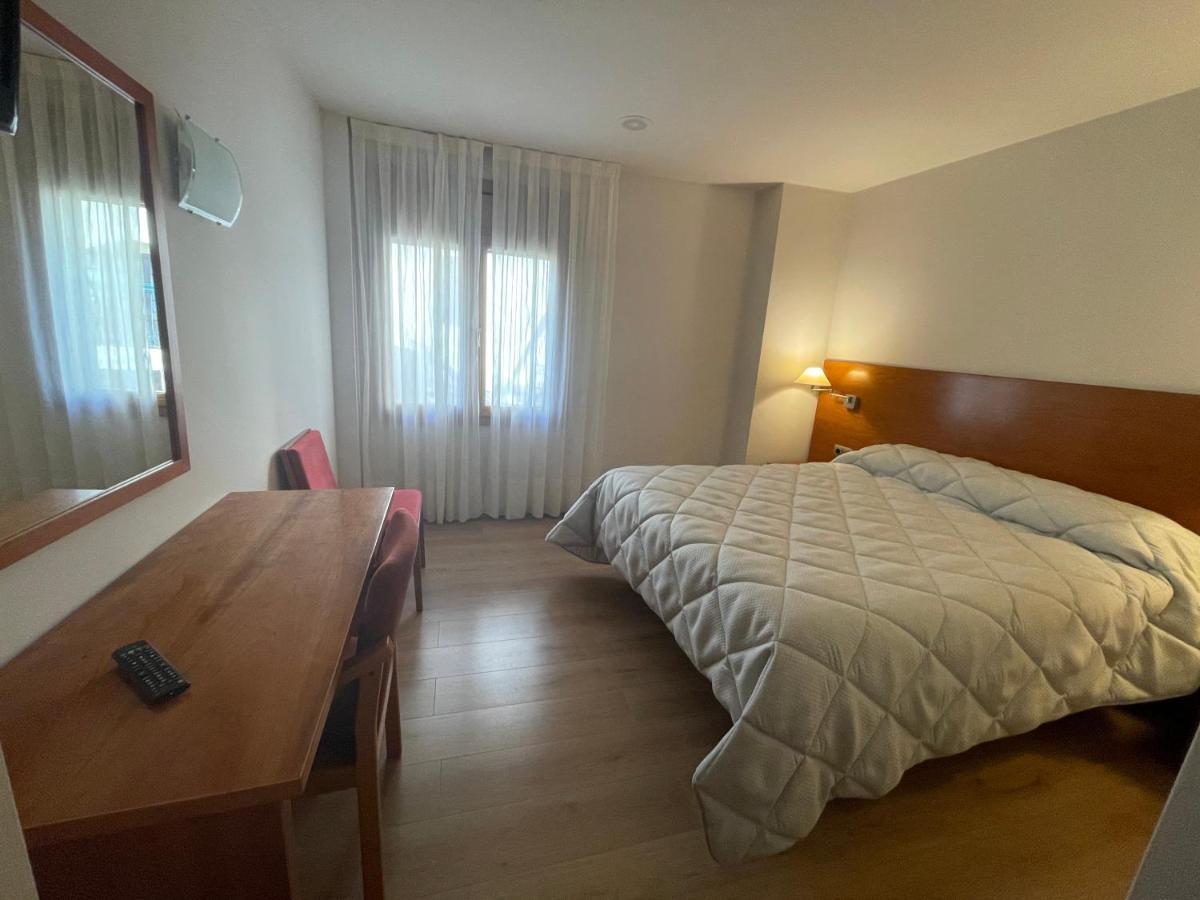 Hotel Arturo Pobleta de Bellvehí Εξωτερικό φωτογραφία