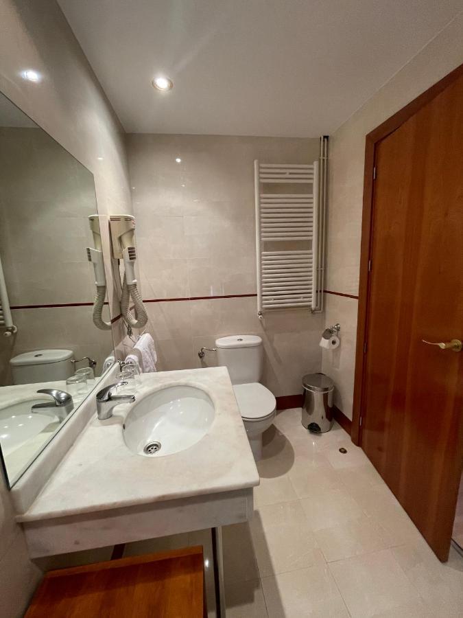 Hotel Arturo Pobleta de Bellvehí Εξωτερικό φωτογραφία